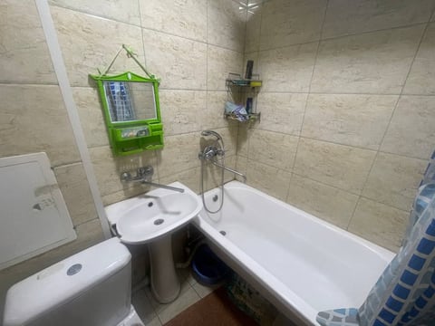 Продаётся квартира 1в2 Каракамыш 2/1
