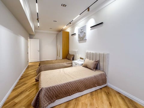 Продаётся 3-комнатная квартира в ЖК «Nikitina Residence»