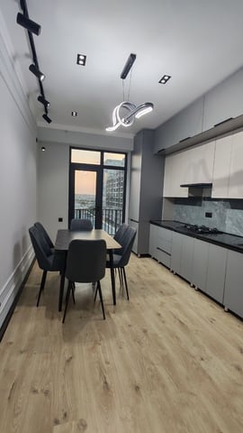 Продаётся 2-комнатная квартира в ЖК «Shanghai Residence (China House)»